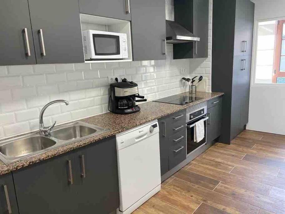 Piso 3 Habitaciones, Centro De Colombres Hasta 8 Personas المظهر الخارجي الصورة